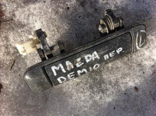Запчасть ручка двери внешняя передняя левая Mazda Demio 1999