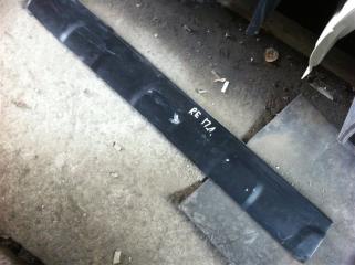 Молдинг накладка на дверь передний левый Honda CR-V 2012