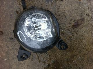 Фара противотуманная левая Toyota Corolla 2005 Б/У Фара противотуманная левая Toyota Corolla 2005