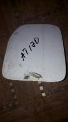 Лючок топливного бака бензобака Toyota Carina 1990