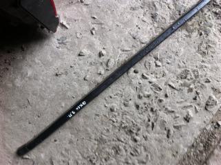 Запчасть молдинг стекла задний правый Infiniti QX56 2005