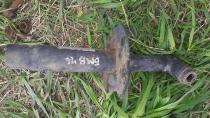 Крепление кронштейн усилителя бампера переднее BMW 318i 2003