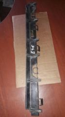 Рамка радиатора BMW 318i 2003