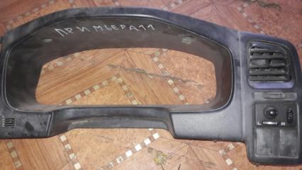 КОНСОЛЬ ЩИТКА ПРИБОРОВ Nissan Primera 2000