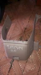 Консоль салона Toyota Ipsum 2002 Б/У Консоль салона Toyota Ipsum 2002