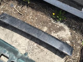 Бампер задний Mitsubishi Pajero