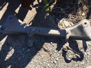 Балка подвески передняя Toyota Mark II 1998 Б/У Балка подвески передняя Toyota Mark II 1998