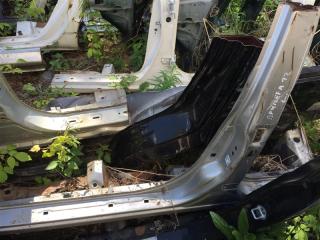 Порог кузовной левый Nissan Primera 2003