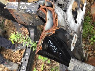 СТОЙКА КУЗОВА правая Toyota Land Cruiser Prado