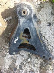 Балка угловая (косынка) Lexus RX330