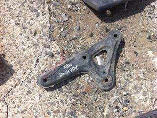 Балка угловая (косынка) Toyota Avensis