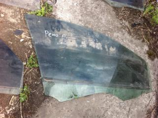 Запчасть стекло двери переднее правое Renault Megan