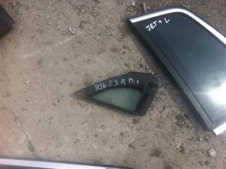 Форточка двери Nissan Rnessa Б/У Форточка двери Nissan Rnessa