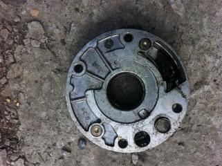 Масляный насос Маслонасос Volvo XC90 Б/У Масляный насос Маслонасос Volvo XC90