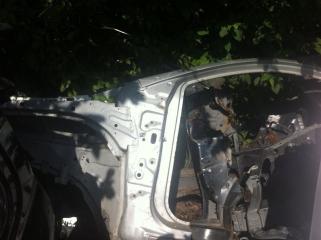 СТОЙКА КУЗОВА левая FORD Focus