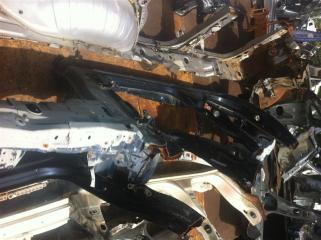 Лонжерон правый Nissan Navara 2009