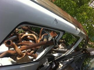 СТОЙКА КУЗОВА правая Lexus LX570