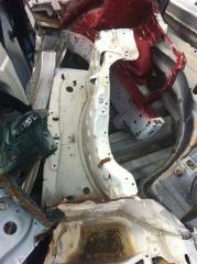 Лонжерон правый Lexus LX470