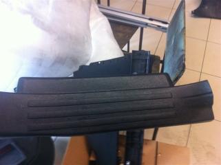 Запчасть накладка на порог Toyota Land Cruiser Prado 2015