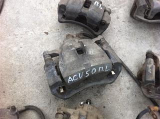 Суппорт передний левый Toyota Camry