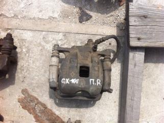 Суппорт передний правый Toyota Mark II