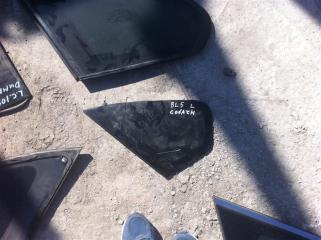 Запчасть стекло собачника левое Subaru Legacy