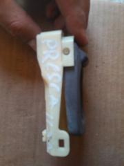 Ручка двери внутренняя задняя левая Nissan Presea 1995