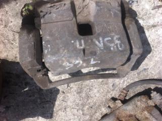 Суппорт передний левый Nissan Cefiro 2001