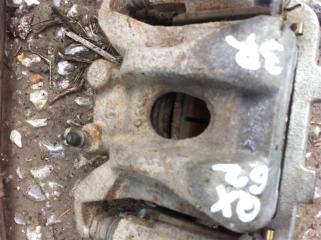 Суппорт задний правый Infiniti QX56 2011