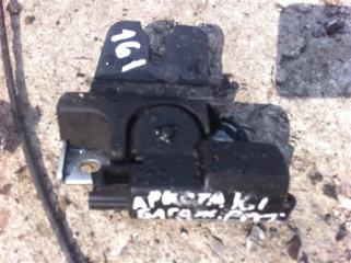 Замок крышки багажника Toyota Aristo