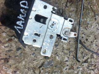 Замок крышки багажника Mitsubishi Lancer