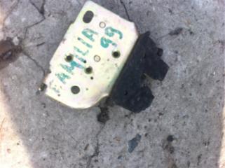 Запчасть замок крышки багажника Mazda Familia 1999