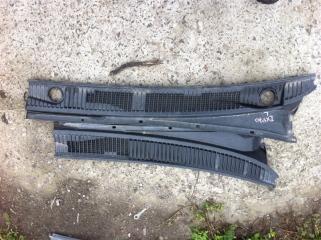 Жабо решетка под дворники Lexus LX470