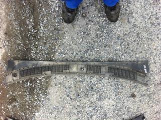 Жабо решетка под дворники Toyota Hilux Surf