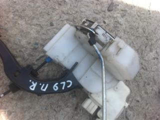 Замок двери передний правый Honda Accord