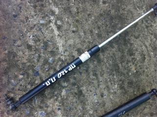 Амортизатор капота Toyota Land Cruiser Prado Б/У Амортизатор капота Toyota Land Cruiser Prado