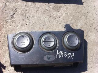 Запчасть блок управления климат-контролем Mazda 3