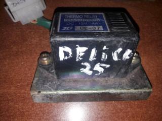 Блок реле Mitsubishi Delica 1993