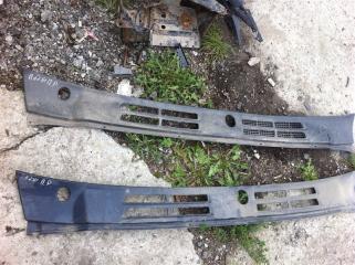 Жабо решетка под дворники Mitsubishi Pajero