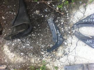 Брызговик передний правый Mazda 6 Б/У Брызговик передний правый Mazda 6