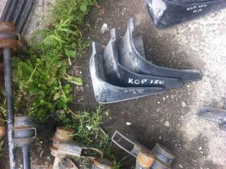 Брызговик задний правый Toyota Corolla Б/У Брызговик задний правый Toyota Corolla