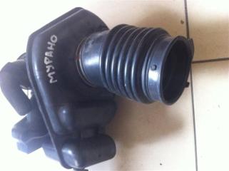 Патрубок гофра воздушного фильтра Nissan Murano 2004 Б/У Патрубок гофра воздушного фильтра Nissan Murano 2004