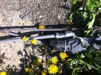 Мотор дворников двигатель стеклоочистителя Infiniti QX56 2011