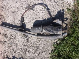 Запчасть мотор дворников двигатель стеклоочистителя Subaru LEGACY B4 2001