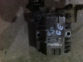 Коммутатор зажигания Toyota