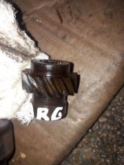 Запчасть шестерня привода масляного насоса Audi A4 2000