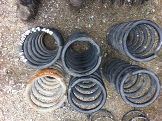 Пружина задняя Nissan Pathfinder Б/У Пружина задняя Nissan Pathfinder