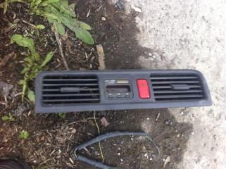 Дефлектор. Регулятор воздушного потока Honda CRV Б/У Дефлектор. Регулятор воздушного потока Honda CRV