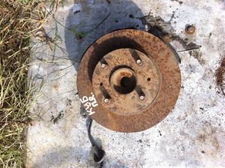 Кулак поворотный передний Nissan CUBE