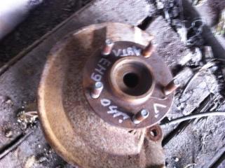 Кулак поворотный передний Mitsubishi OUTLANDER 2004